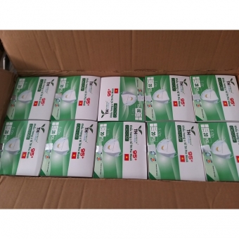 Khẩu trang y tế TH Pro Mask N95+, có van thở, kháng khuẩn, chống bụi siêu mịn.